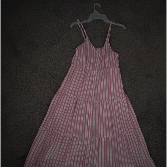 Dress with pockets - Picture 2 of 2